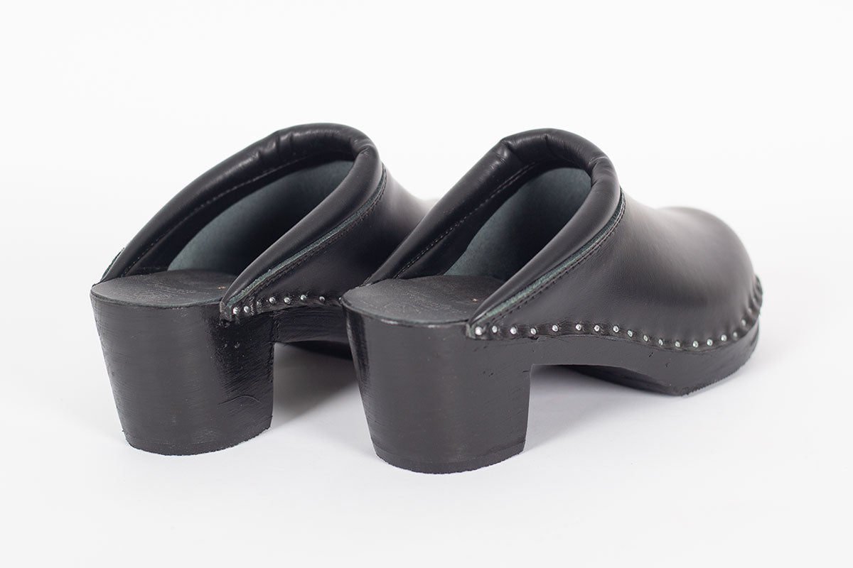 Monet Black Mid