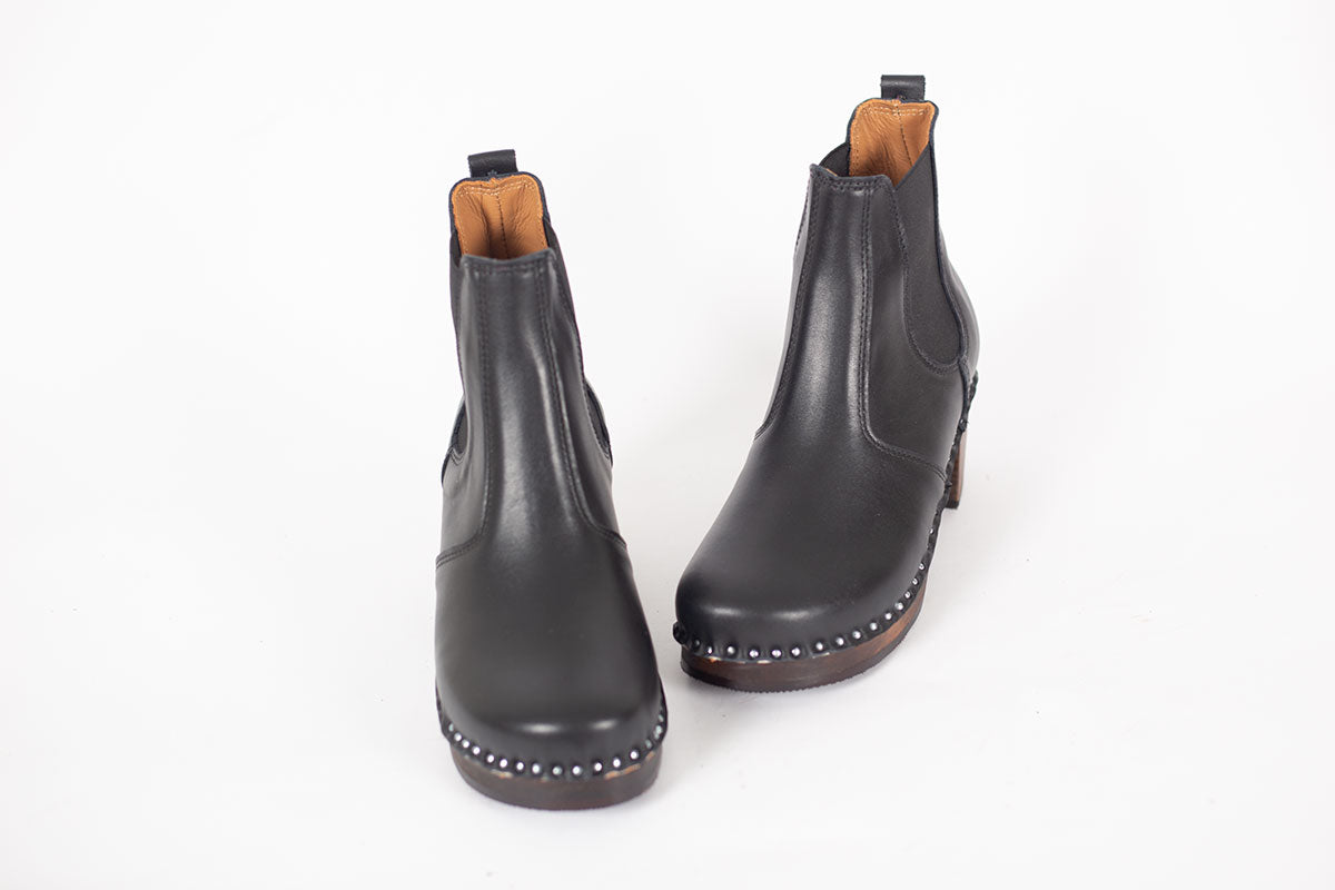 Rockwell Black Mid