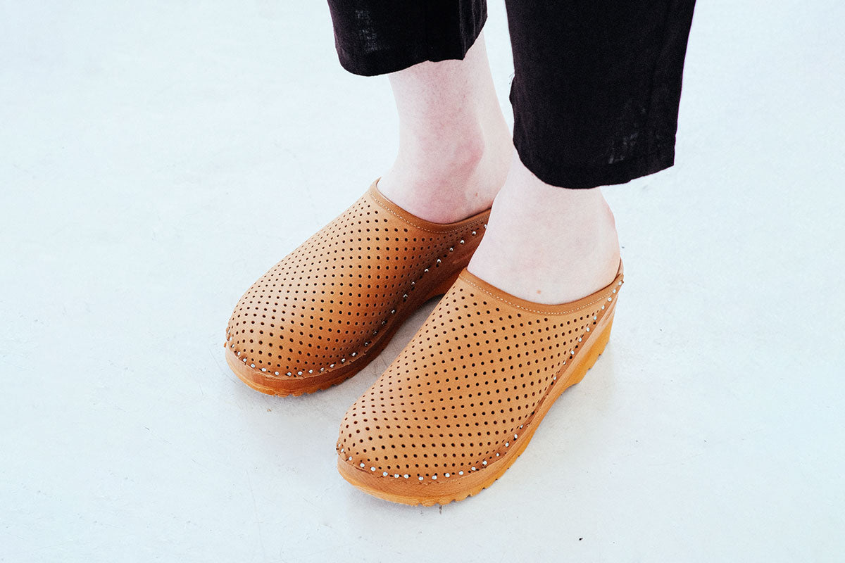 Jackson Light Tan