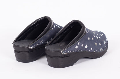 Monet Blue with Stars