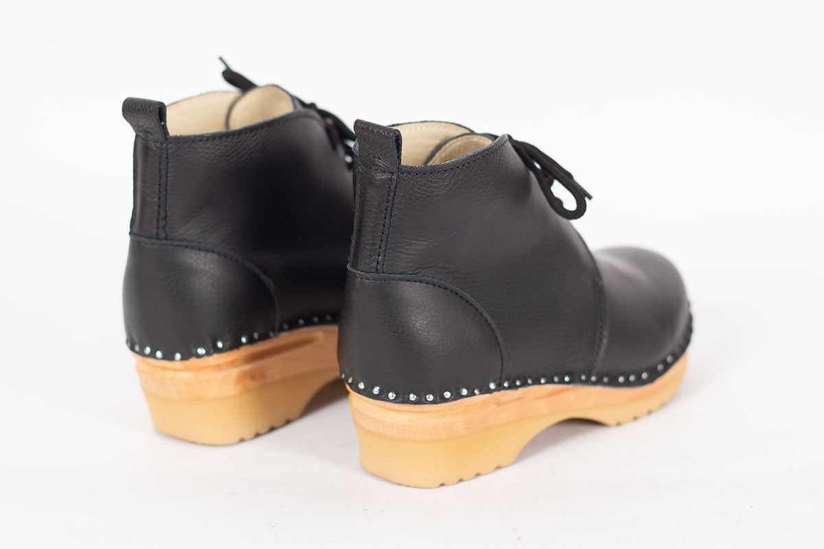 Morris Pebbled Black