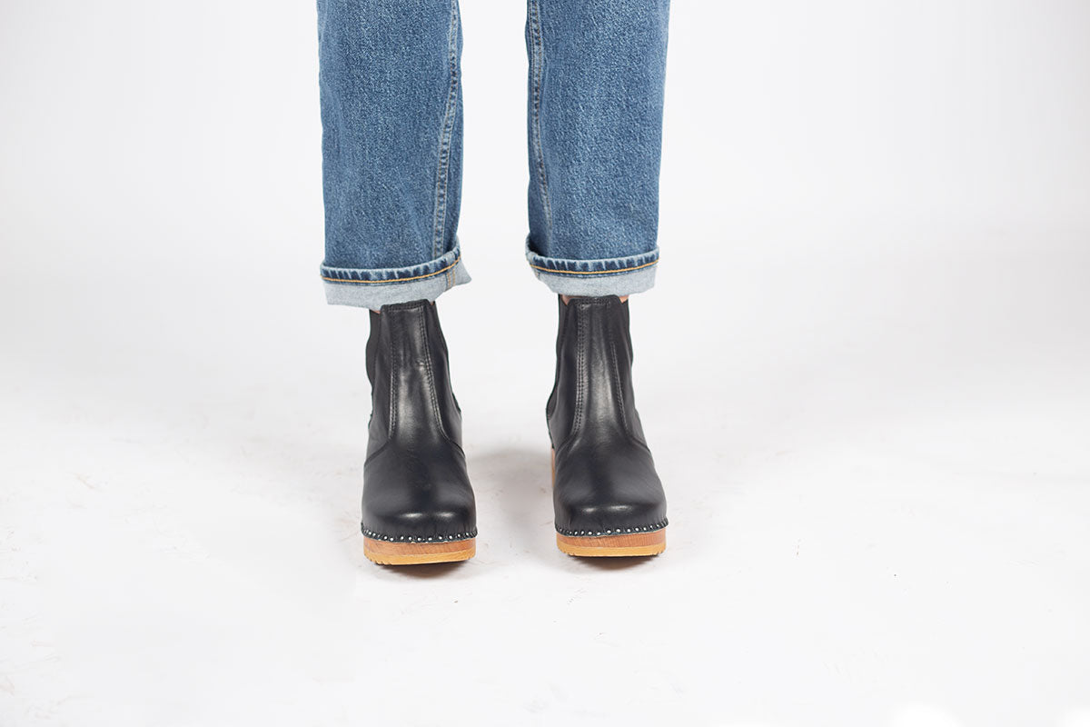 Rockwell Black
