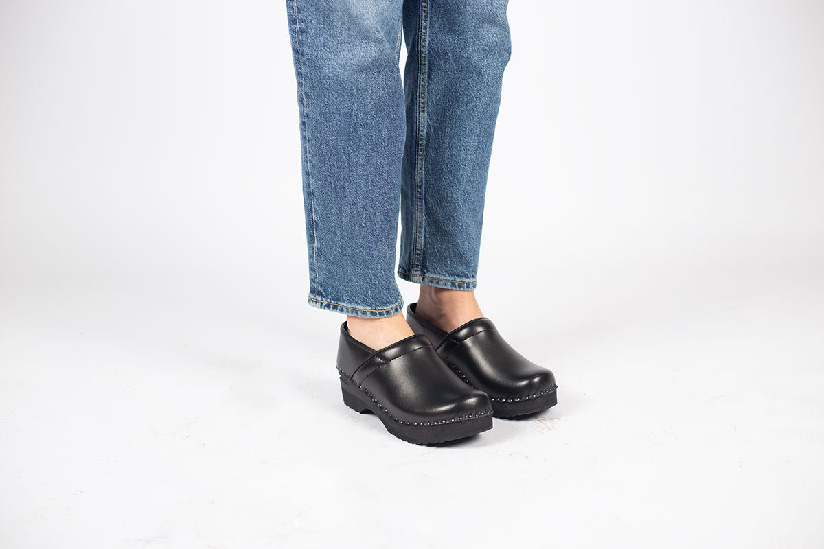 Van Gogh Black