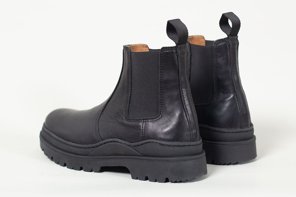 Whistler Black