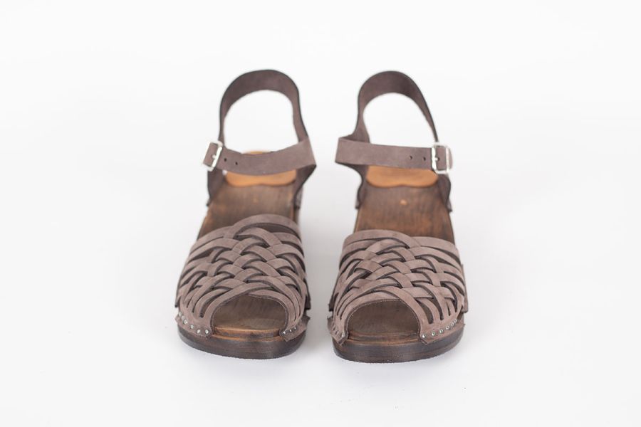 Anna Brown Nubuck