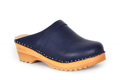 Vegan clogs | Wooden clogs in vegan leather from Troentorp