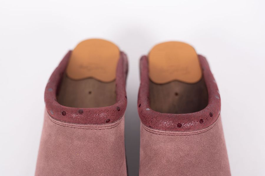 Rembrandt Mauve Suede