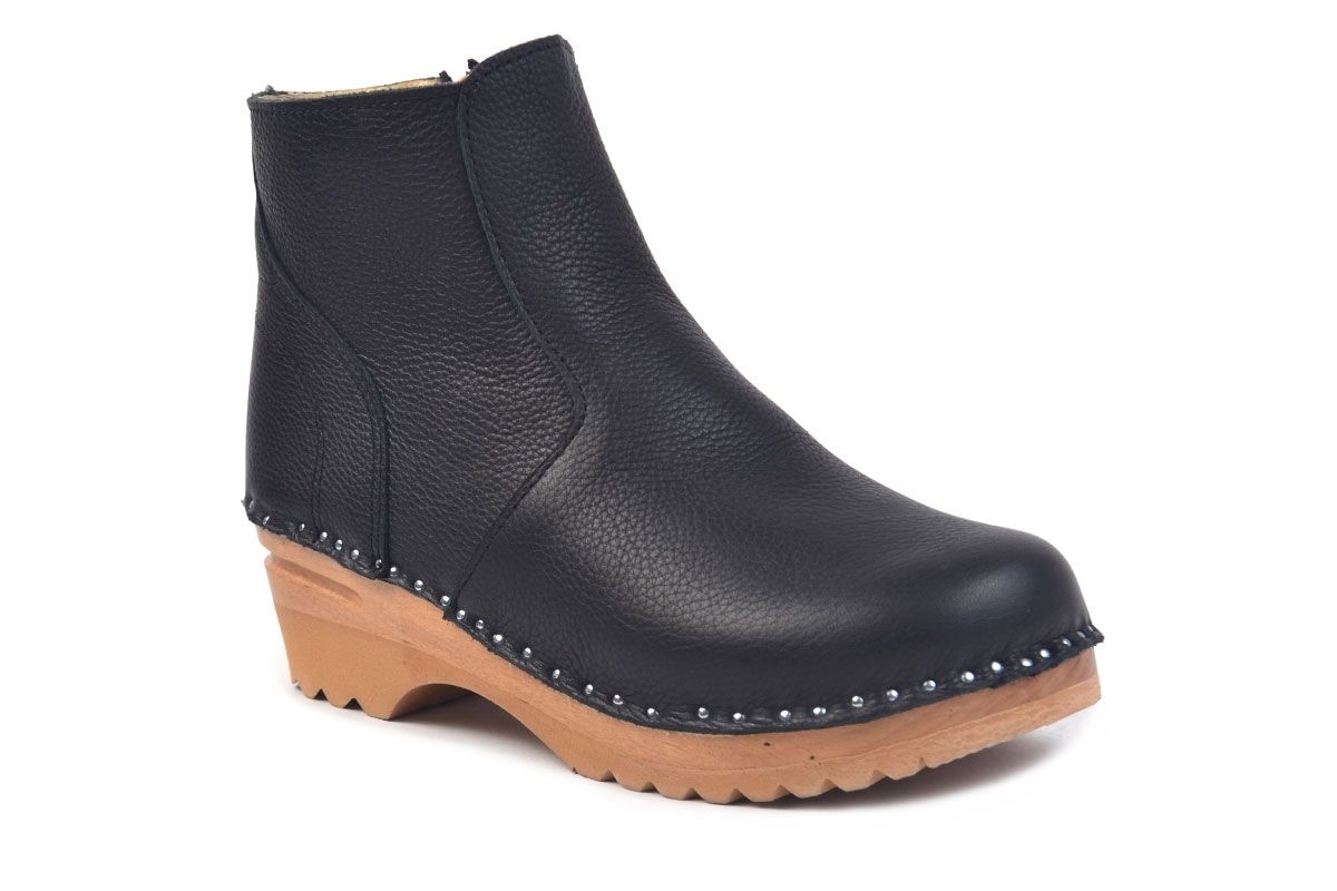 Clog Boot in Black leather Troentorp Clogs Bastad Sweden